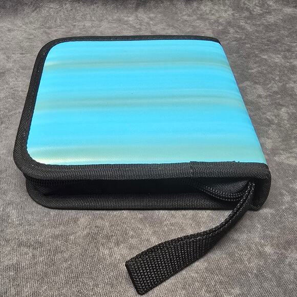 Blue Iridescent Rainbow CD Carrying Case Holds 24 Music CD's DVD Movies - Picture 7 of 10